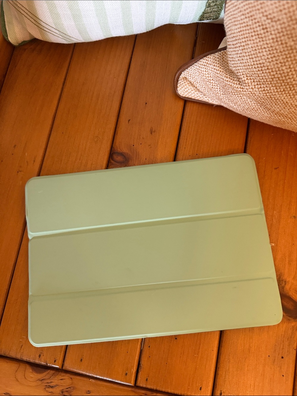Green Tablet Smart Cover Case - Lightweight Protective Folio